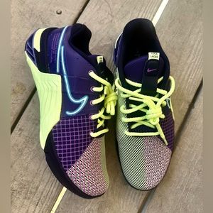 NEW | Nike Metcon 8 AMP Deep Purple Volt Size 9 Mens